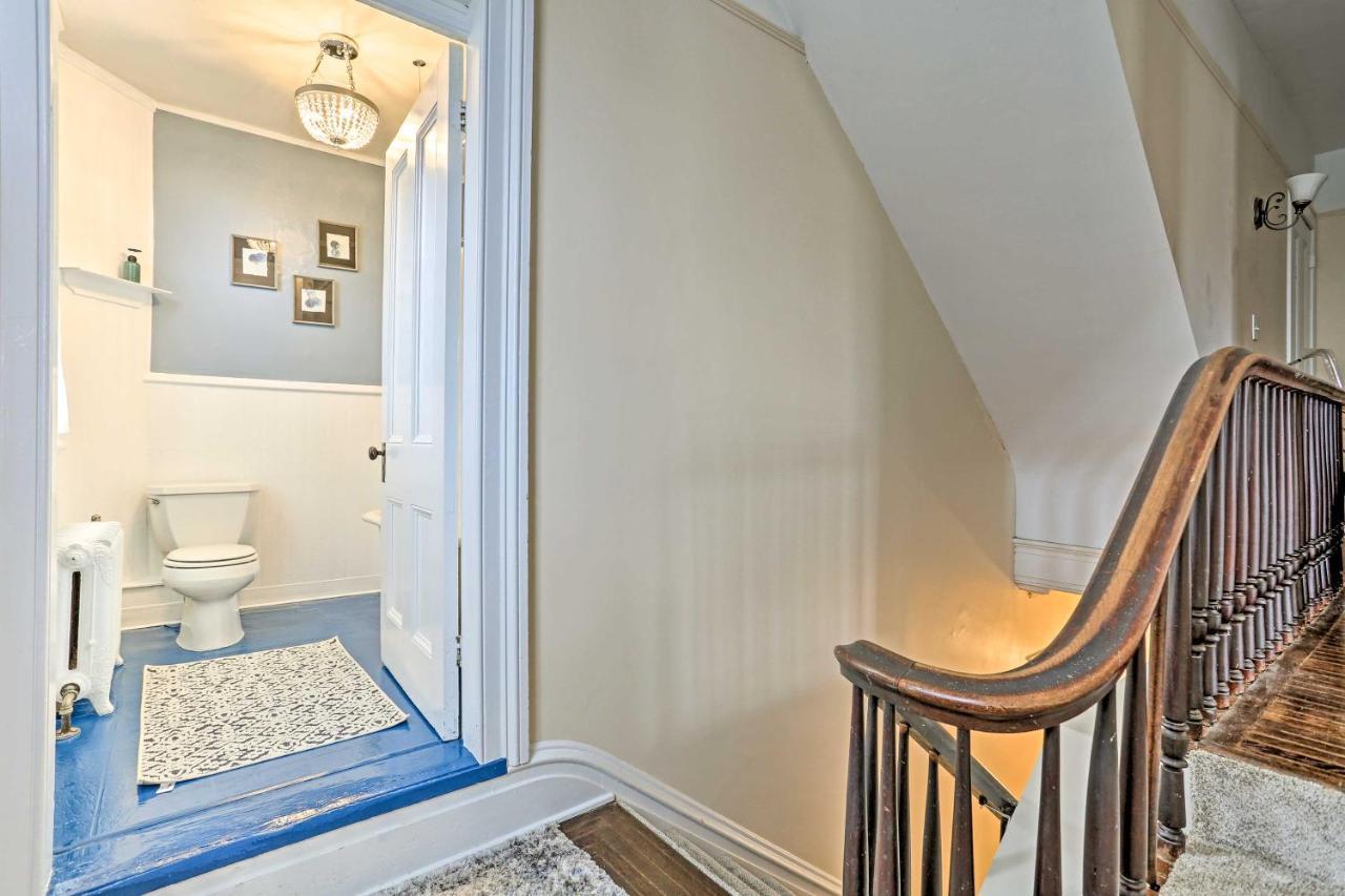 Historic Poughkeepsie Apt - Walkable Location Экстерьер фото
