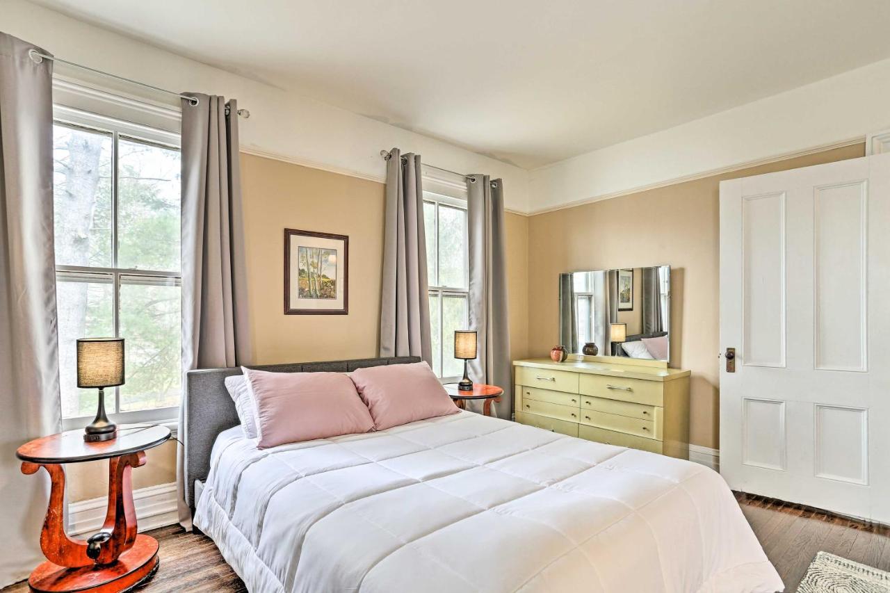 Historic Poughkeepsie Apt - Walkable Location Экстерьер фото